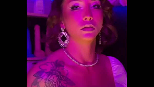 My hot look before party on the boat last weekend #makeup #trans #look #hot #neon #manyvids